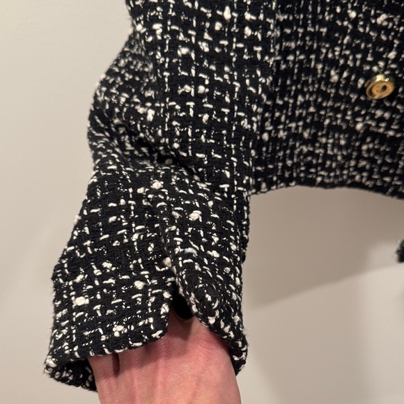 Zara Black and White Tweed Cropped Blazer - Picture 5 of 6